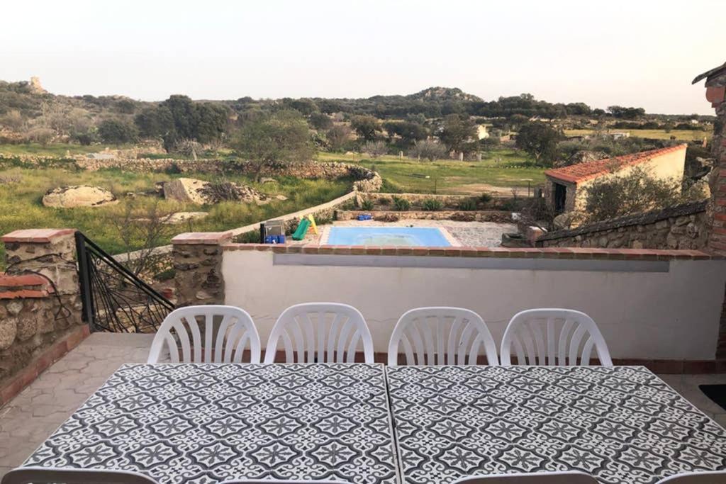Casa - Apartamento Rural La Tahona Del Abuelo Plasenzuela Ngoại thất bức ảnh
