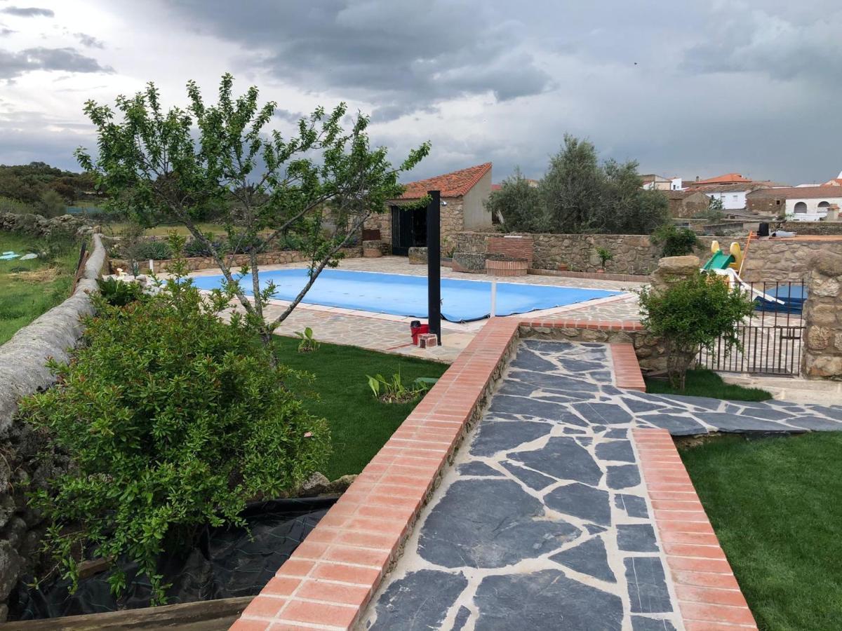 Casa - Apartamento Rural La Tahona Del Abuelo Plasenzuela Ngoại thất bức ảnh